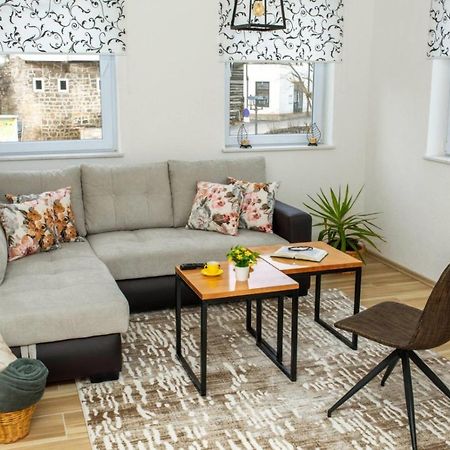 Apartman Uno Яйце Экстерьер фото