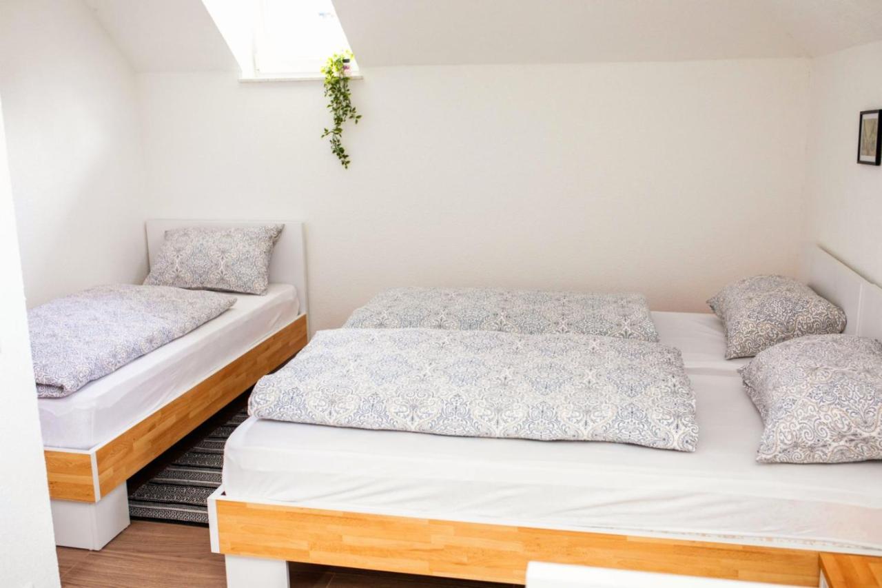 Apartman Uno Яйце Экстерьер фото