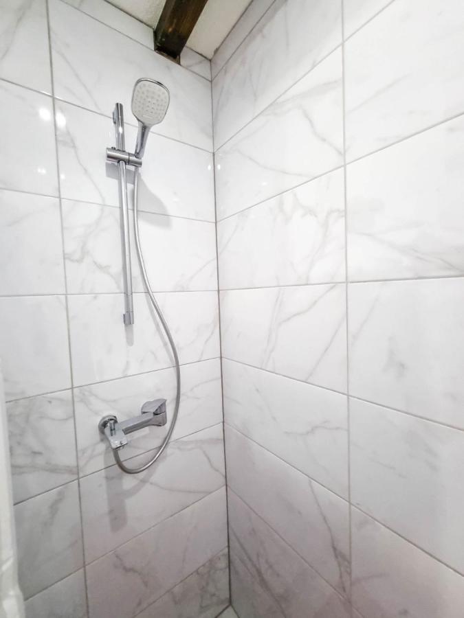 Apartman Uno Яйце Экстерьер фото